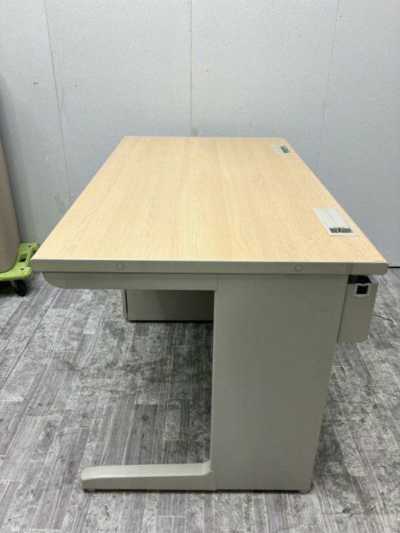 愛知県にて トヨスチール 1200片袖デスク  を買取致しました。