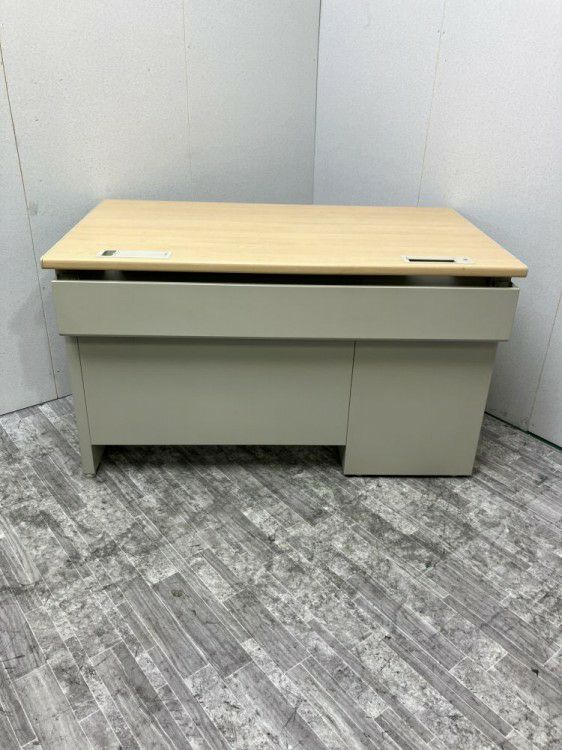 愛知県にて トヨスチール 1200片袖デスク  を買取致しました。