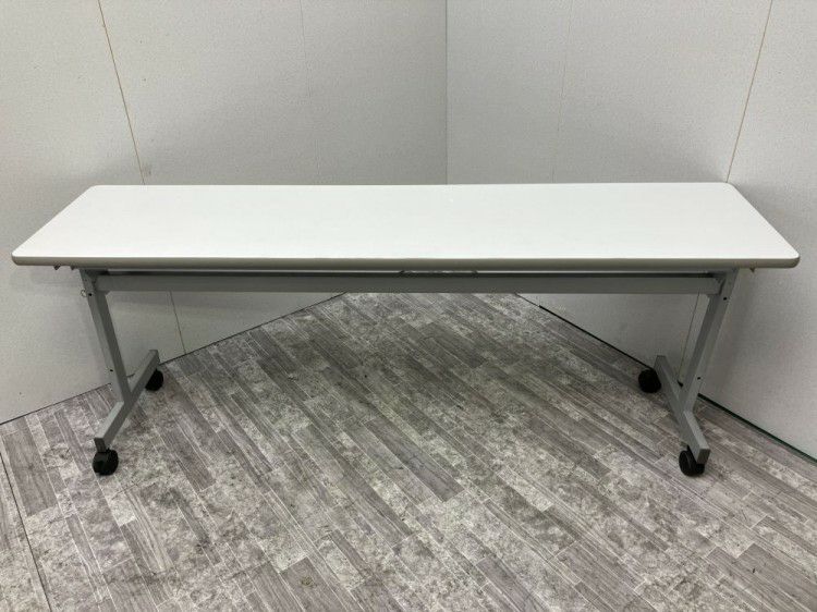 岐阜県にて  1800サイドスタックテーブル  を買取致しました。