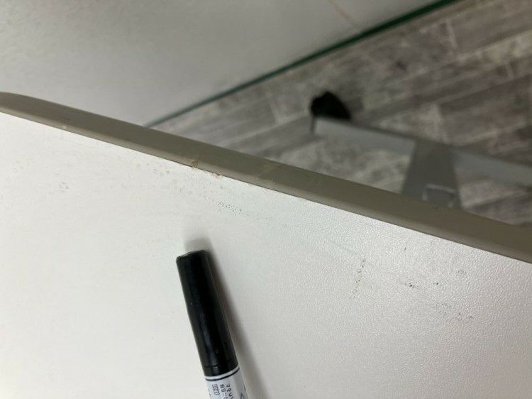 岐阜県にて  1800サイドスタックテーブル  を買取致しました。