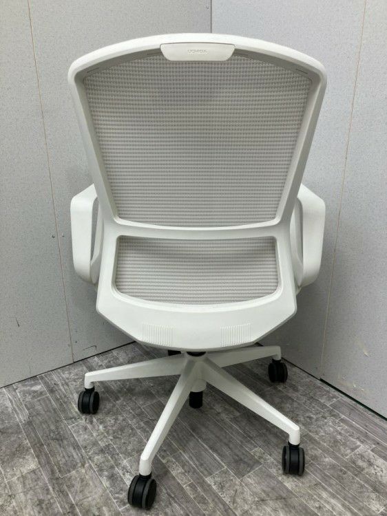 三重県にて ウチダ（内田洋行） 固定肘付エルフィチェア  を買取致しました。