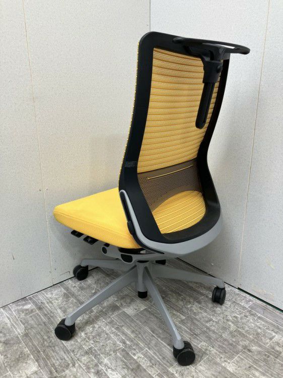 岐阜県にて オカムラ コーラルチェア  を買取致しました。