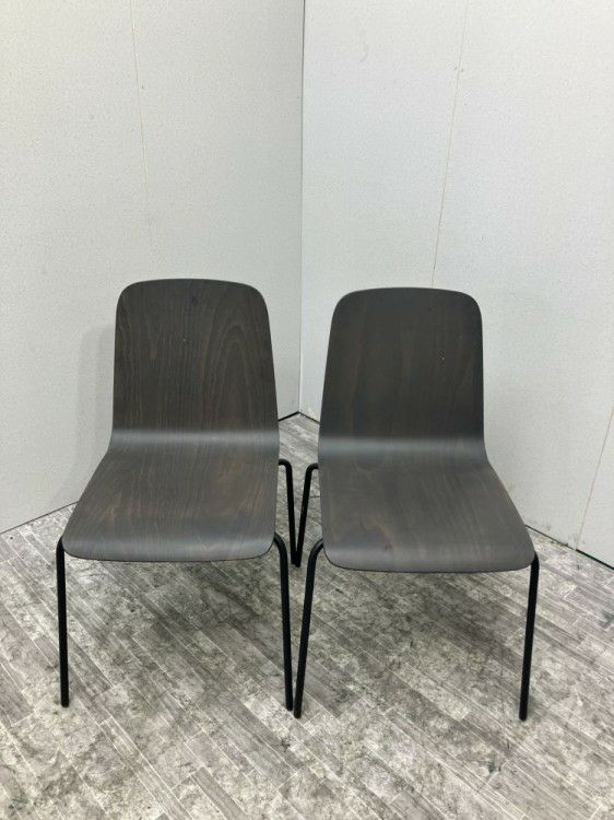 三重県にて イトーキ ミーティングチェア2脚セット  を買取致しました。