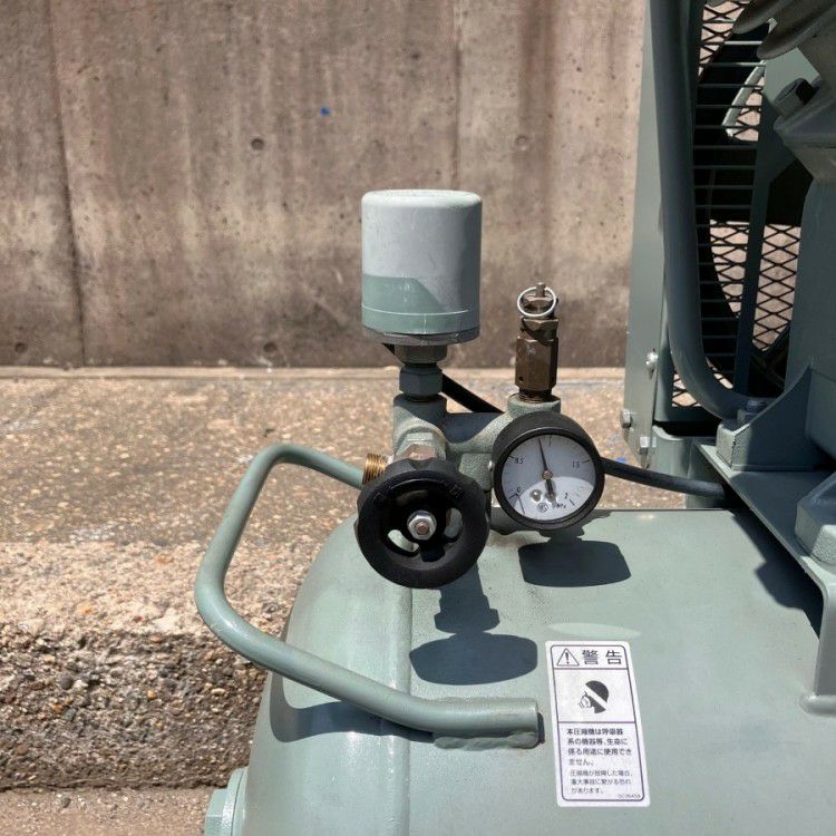 三重県にて 日立 レシプロコンプレッサー 3.7P-9.5VP を買取致しました。