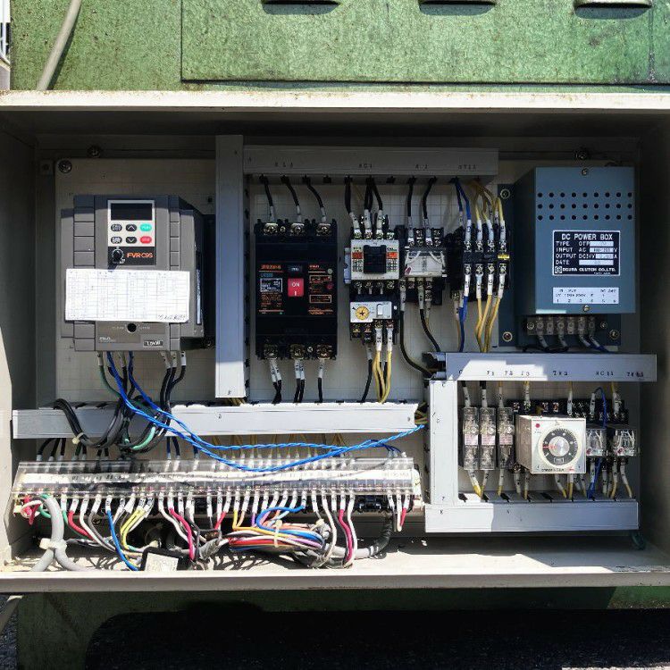 三重県にて 日本ダイヤ工業 バレル研磨機 DS8-20SE を買取致しました。