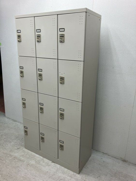愛知県にて コクヨ 12人用ロッカー  を買取致しました。