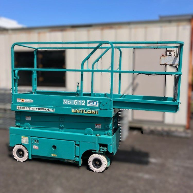 静岡県にて  高所作業車 ENTL061 を買取致しました。