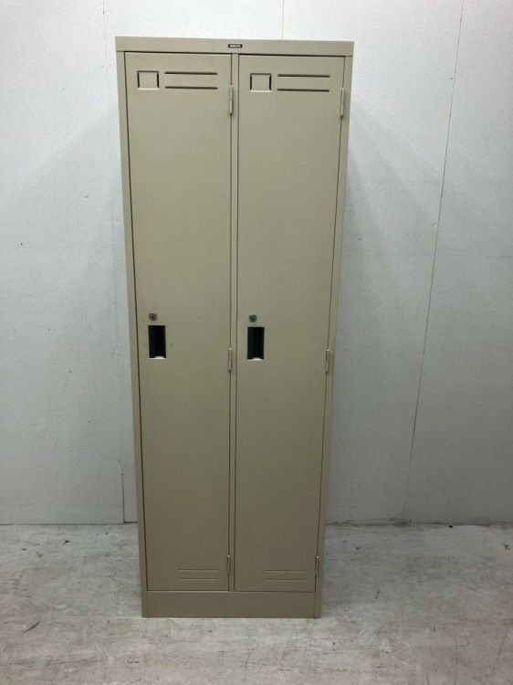 愛知県にて コクヨ 2人用ロッカー  を買取致しました。