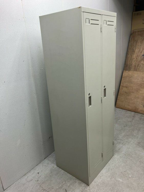 静岡県にて コクヨ 2人用ロッカー  を買取致しました。