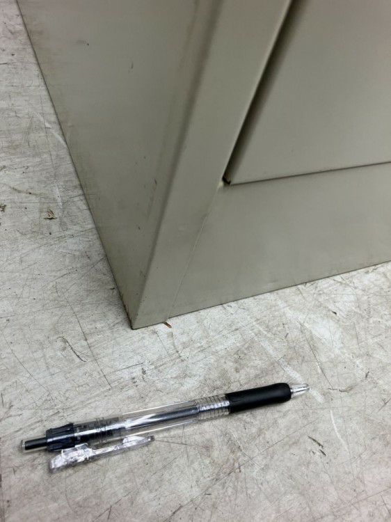 静岡県にて コクヨ 2人用ロッカー  を買取致しました。