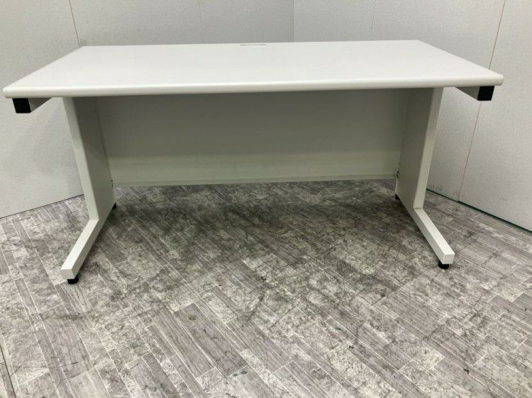 岐阜県にて プラス 1400平デスク  を買取致しました。