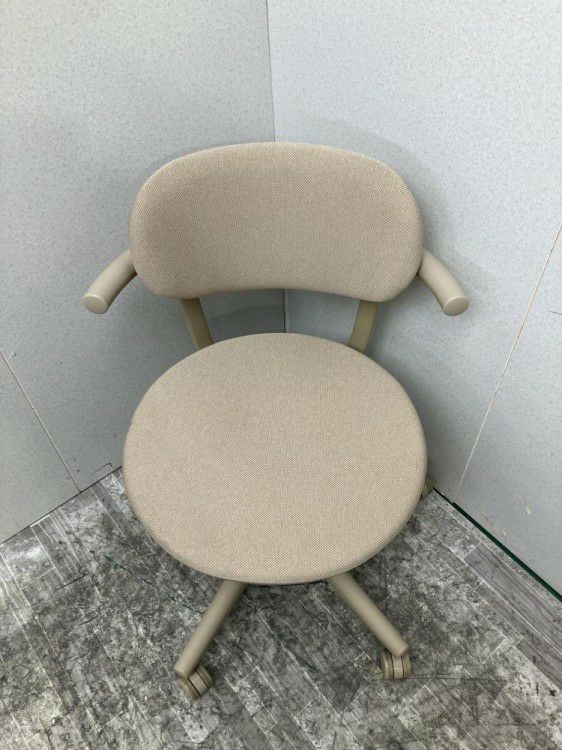 愛知県にて コクヨ パロチェア  を買取致しました。