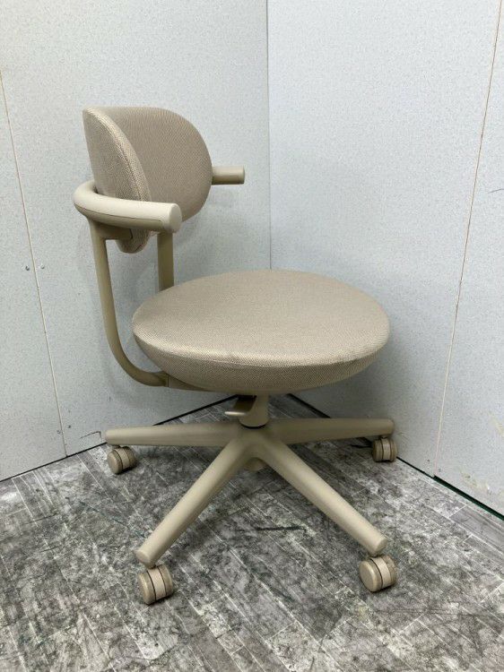 愛知県にて コクヨ パロチェア  を買取致しました。