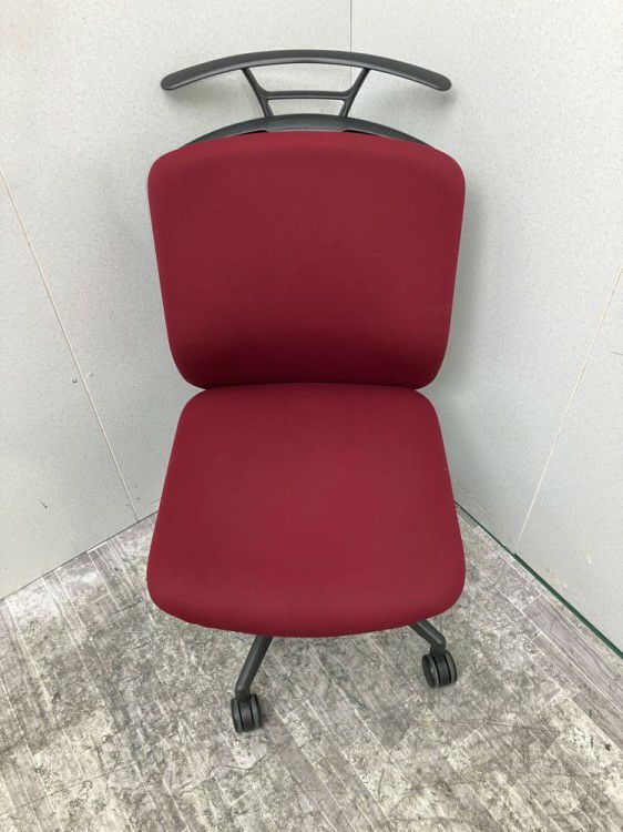 三重県にて ウチダ（内田洋行） ウチダクレネチェア  を買取致しました。