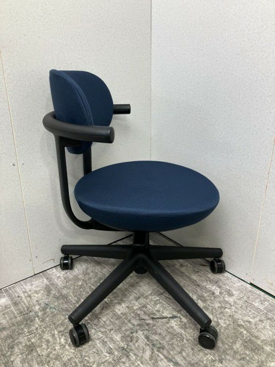 静岡県にて コクヨ パロチェア  を買取致しました。