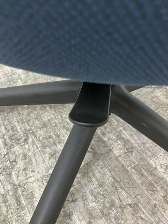 静岡県にて コクヨ パロチェア  を買取致しました。