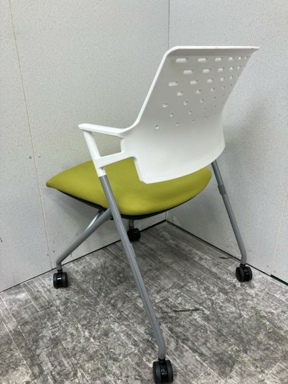 岐阜県にて コクヨ ネスティングチェア  を買取致しました。