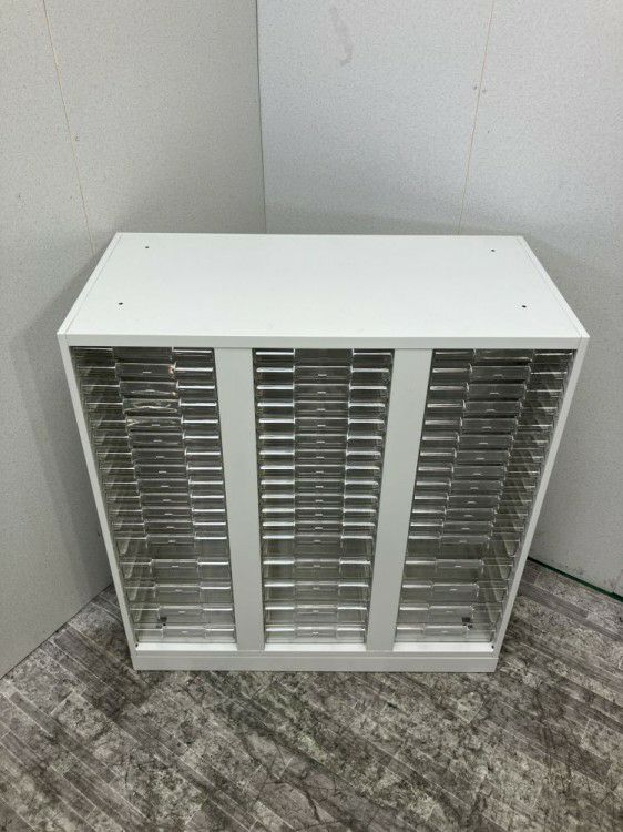 岐阜県にて ナイキ A4クリアケース書庫 を買取致しました。