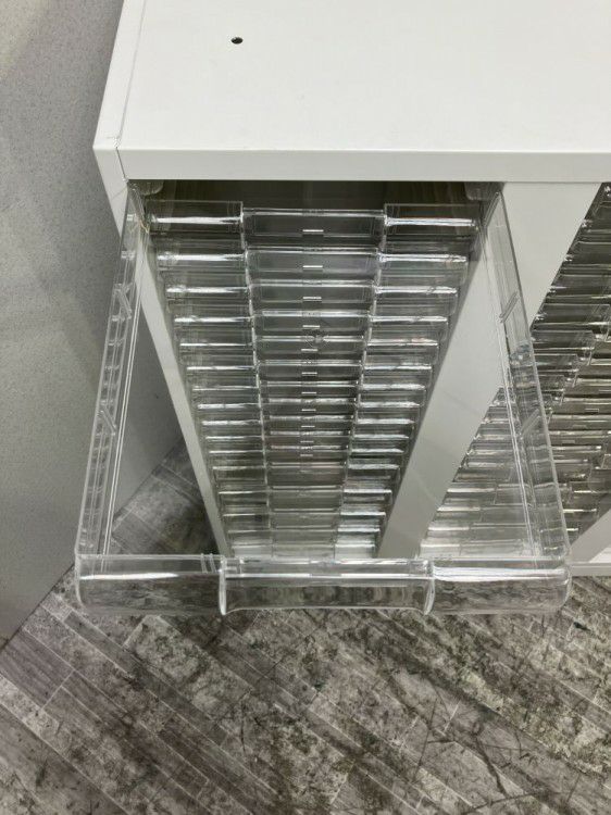 岐阜県にて ナイキ A4クリアケース書庫 を買取致しました。