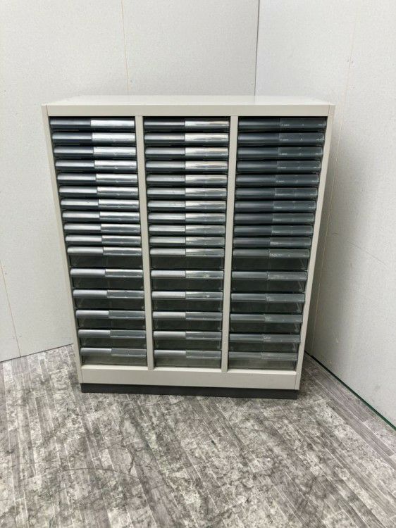 岐阜県にて コクヨ A4クリアケース書庫  を買取致しました。