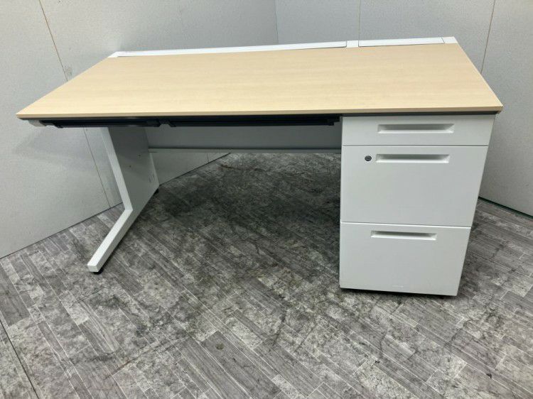 岐阜県にて コクヨ 1400片袖デスク  を買取致しました。