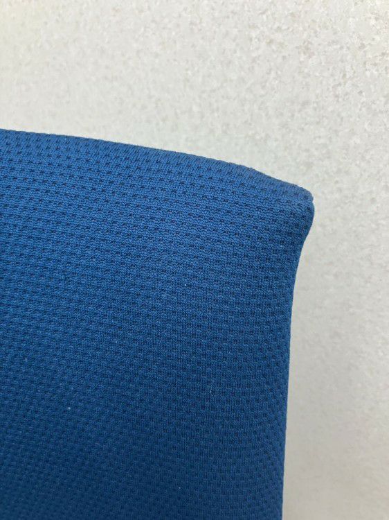 愛知県にて コクヨ 固定肘付ウィザード3チェア  を買取致しました。