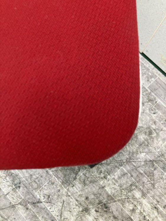 静岡県にて コクヨ 160シリーズスタッキングチェア  を買取致しました。