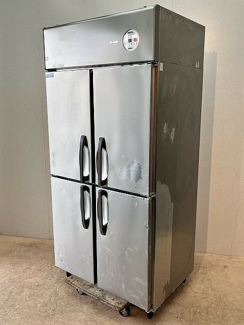 三重県にて 大和冷機 縦型冷凍冷蔵庫 331YS1-EC を買取致しました。 三重県にて 大和冷機 縦型冷凍冷蔵庫 331YS1-EC を買取致しました。