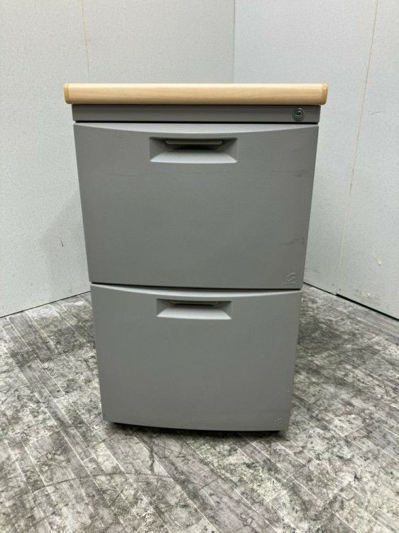 岐阜県にて イトーキ 2段脇机  を買取致しました。