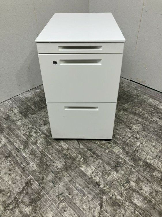 静岡県にて コクヨ 3段インサイドワゴン を買取致しました。