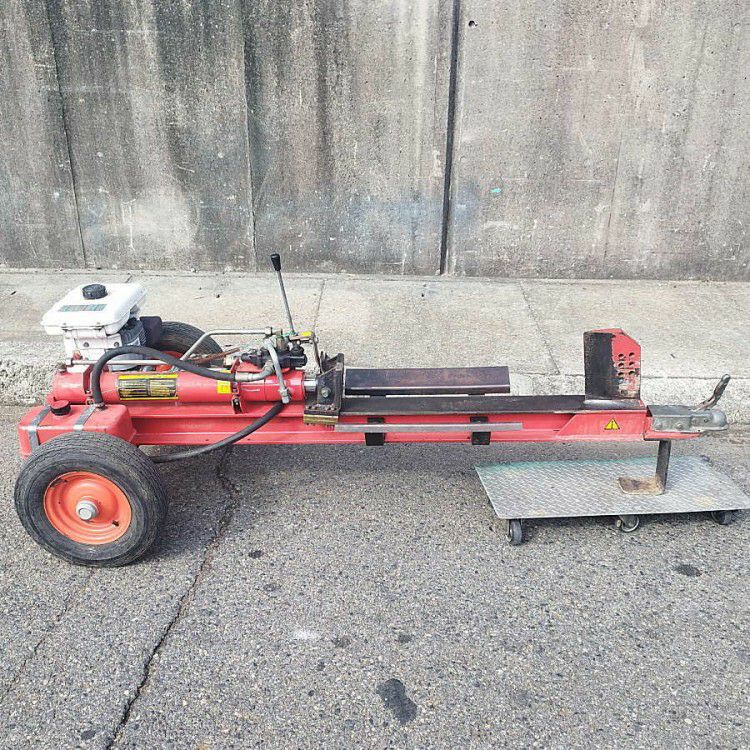 三重県にて PICKPINE エンジン式薪割り機 PS26 PS-26 を買取致しました。