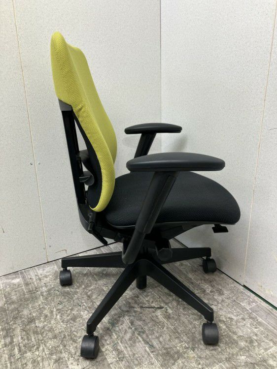 三重県にて イトーキ プラオチェア  を買取致しました。