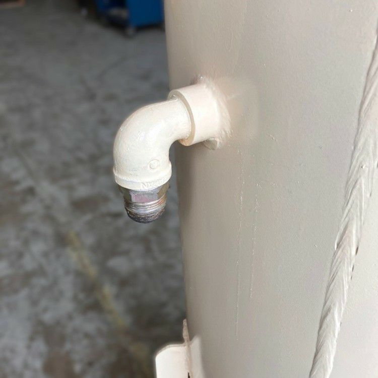 三重県にて 富士コンプレッサー製作所 220Lサブタンク subtank を買取致しました。