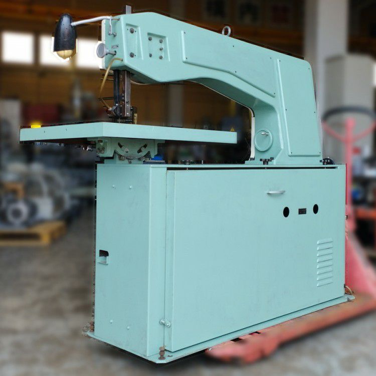 岐阜県にて LUXO/ラクソー コンタマシン L-900 を買取致しました。