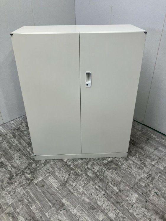 静岡県にて SEIKO FAMILY（生興） 両開き書庫  を買取致しました。