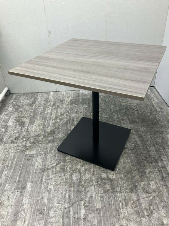 岐阜県にて コクヨ 750角テーブル  を買取致しました。