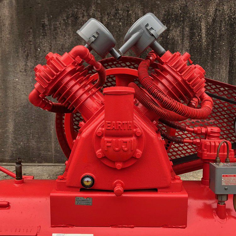 愛知県にて  イヤサカ/FUJI/富士コンプレッサー 中圧コンプレッサー OH-37F を買取致しました。