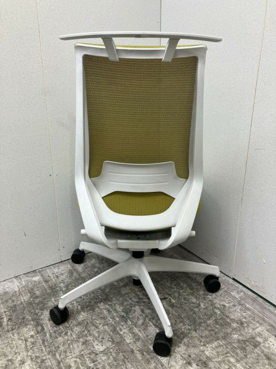 岐阜県にて コクヨ デュオラチェア  を買取致しました。