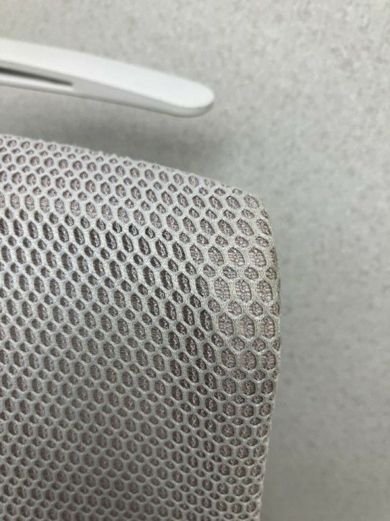 愛知県にて コクヨ ベゼルチェア  を買取致しました。