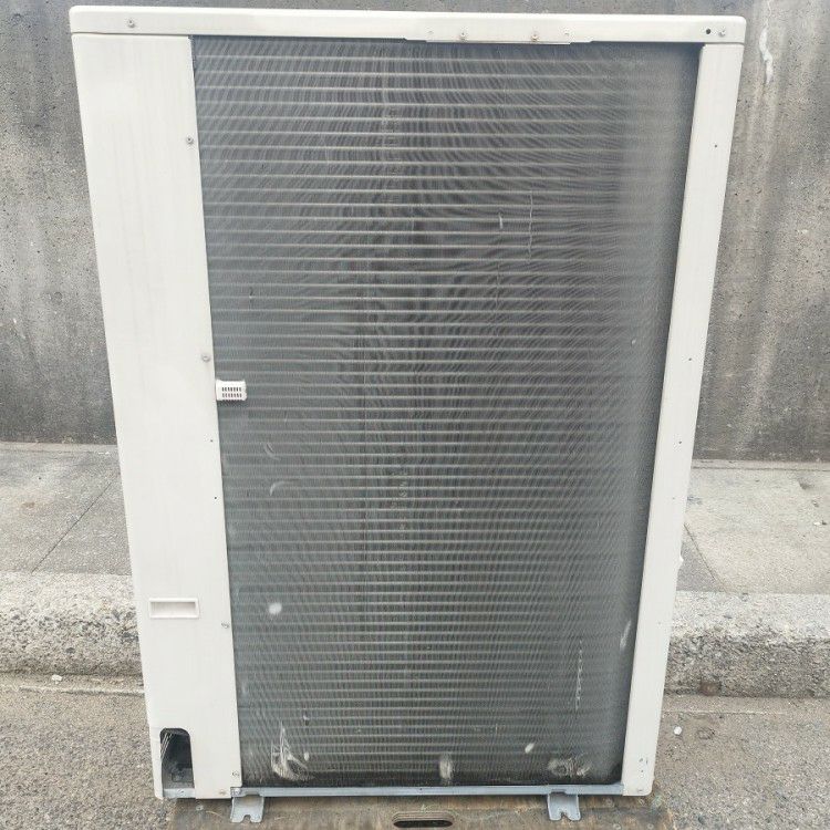 静岡県にて 日立 床置きエアコン RPV-AP280SH4 を買取致しました。