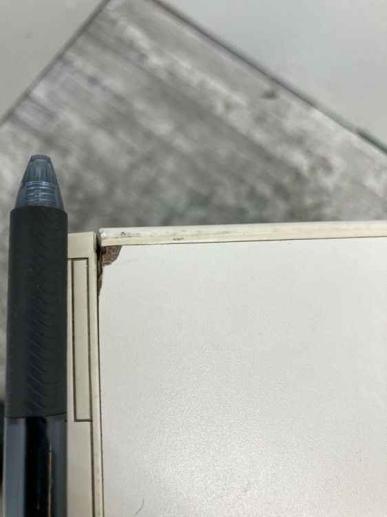 静岡県にて コクヨ 3段脇机 を買取致しました。