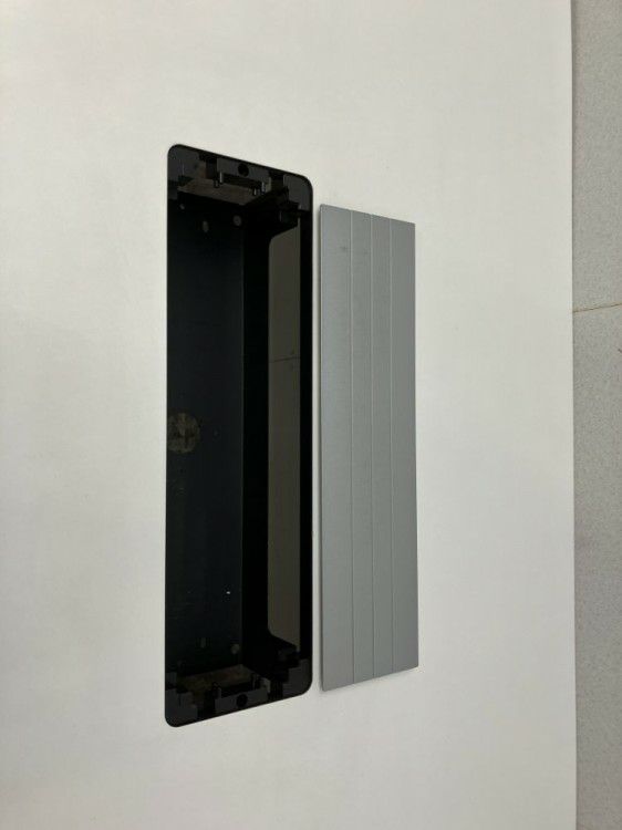 三重県にて ナイキ 2100ミーティングテーブル  を買取致しました。