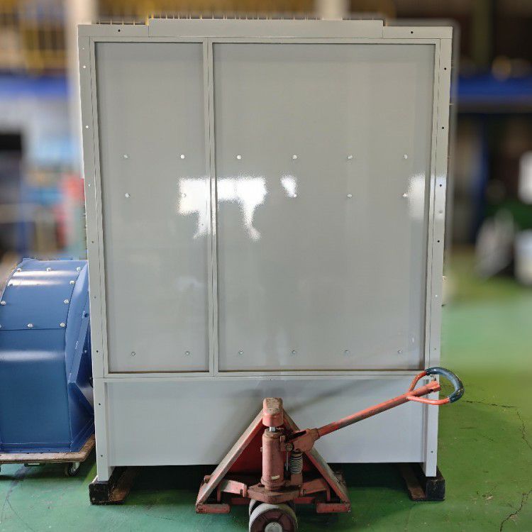 静岡県にて アネスト岩田 ベンチュリーブース VB-15F を買取致しました。