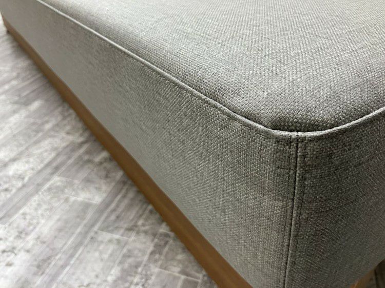 愛知県にて コクヨ 2100ロビーソファ を買取致しました。