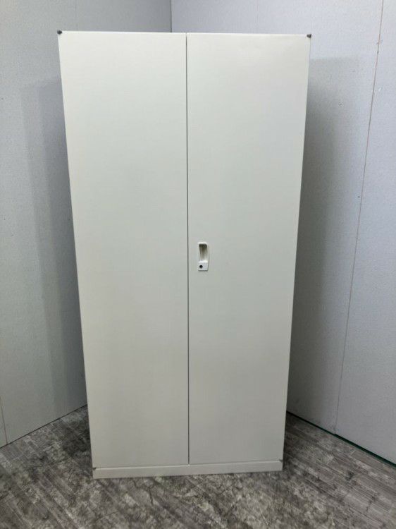 愛知県にて SEIKO FAMILY（生興） 両開き書庫  を買取致しました。