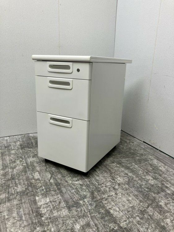 愛知県にて プラス 3段脇机  を買取致しました。