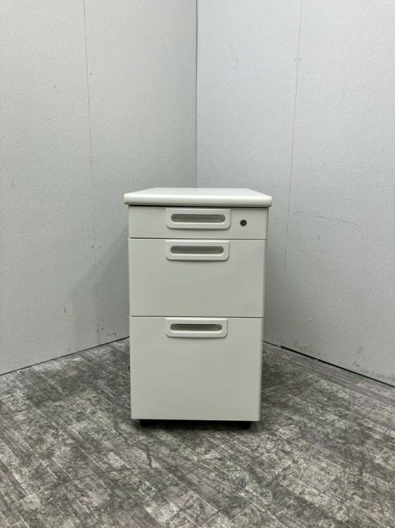 愛知県にて プラス 3段脇机  を買取致しました。