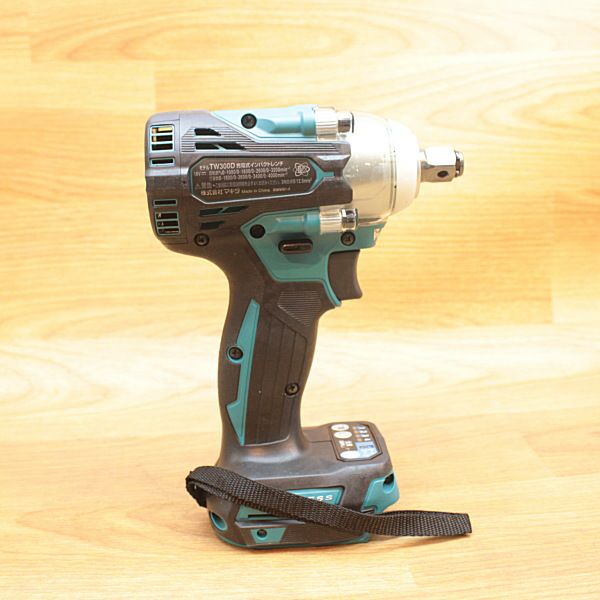 岐阜県にて Makita/マキタ 充電式インパクトレンチ TW300DZ を買取致しました。