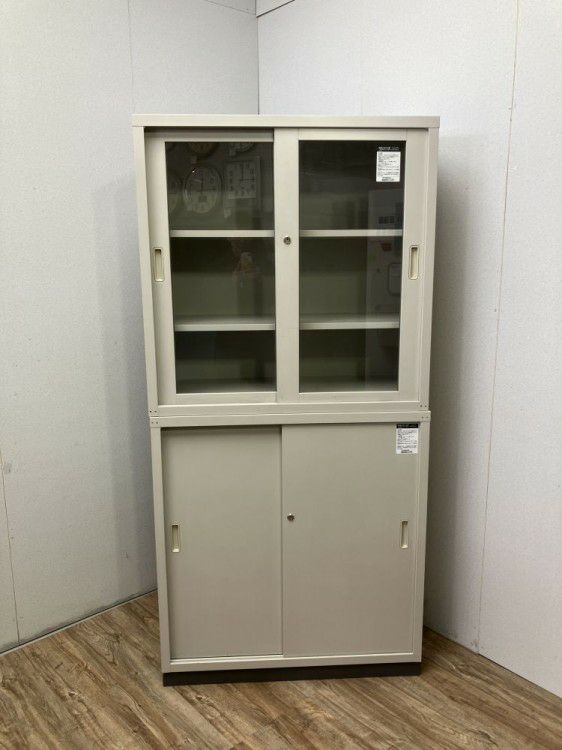 静岡県にて コクヨ 上下書庫  を買取致しました。