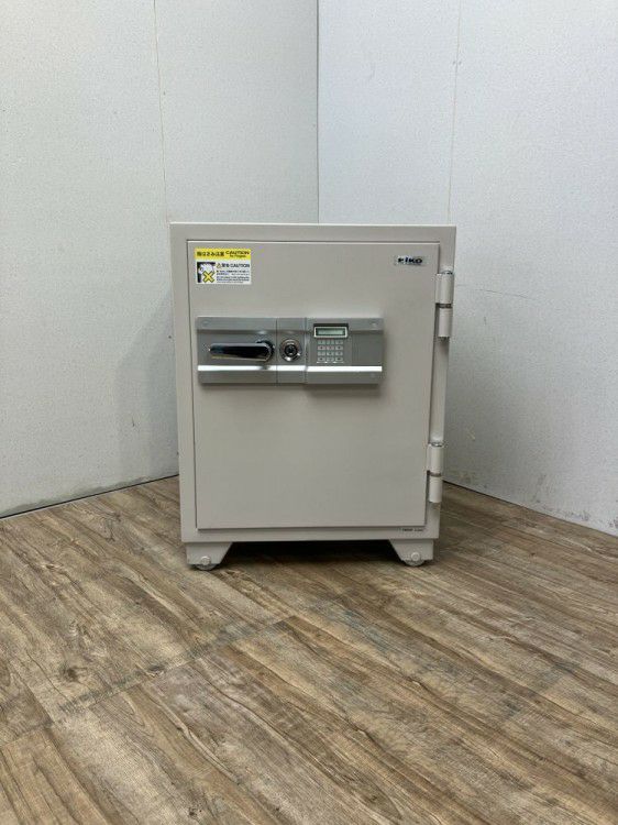 岐阜県にて EIKO(エーコー) 耐火金庫  を買取致しました。